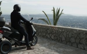 Règlements à connaitre avant de piloter un scooter électrique
