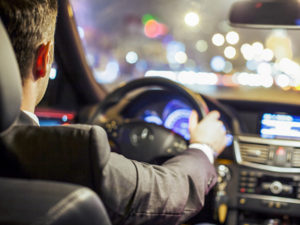 Les avantages de réserver un VTC à Marseille